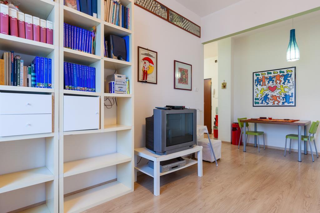 Leonardo - Bh 48 Apartment เนเปิลส์ ภายนอก รูปภาพ